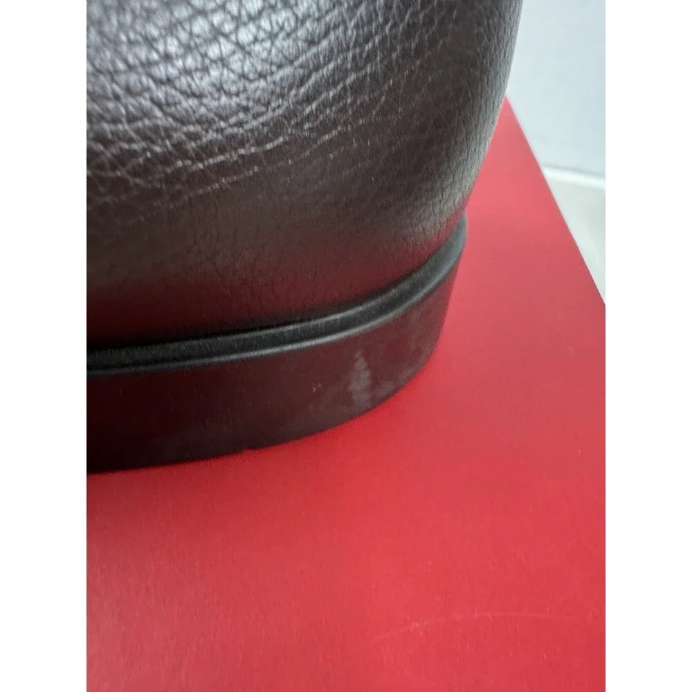 Salvatore Ferragamo these ferragamo